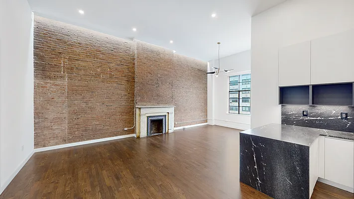 Rented by Brighton Management | media 3