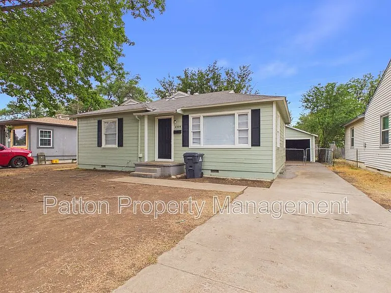 4308 S Jackson St — Photo 2