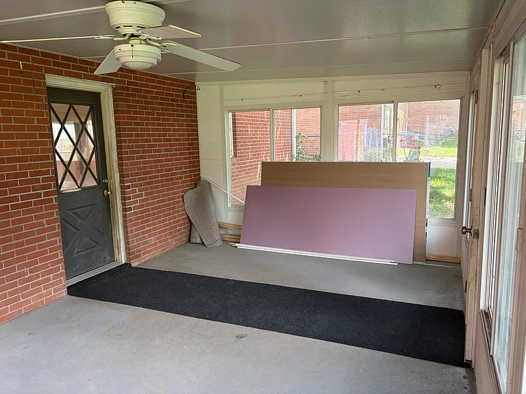 5929 Cullen Dr — Photo 34