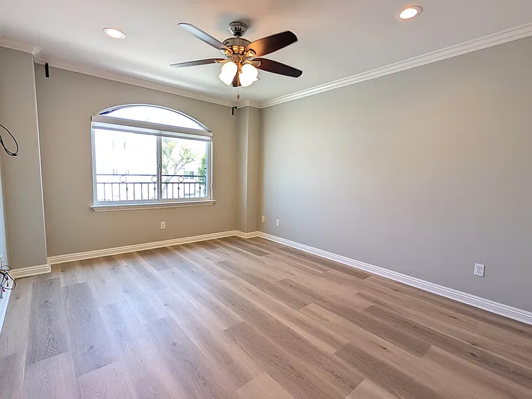 9004 Greenwood Ave — Photo 14