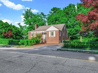 176 Van Cortlandt Park Ave, Yonkers, NY 10705