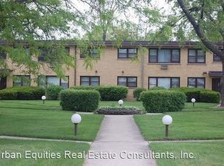 2430 W 183rd St #221, Homewood, IL 60430
