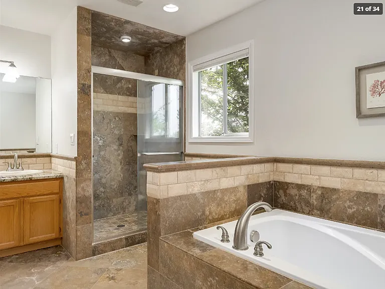320 NW 163rd Pl — Photo 20