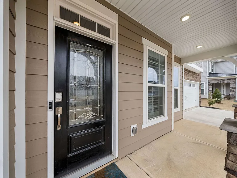 17019 River Race Dr — Photo 2