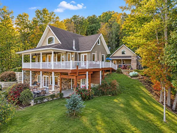 6847 State Route 104, Mc Dermott, OH 45652