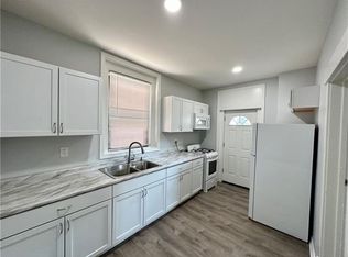 631 Duss Ave #2, Ambridge, PA 15003