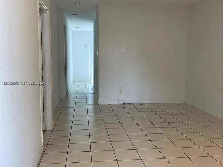 2925 SE 16th Ave #102 — Photo 9