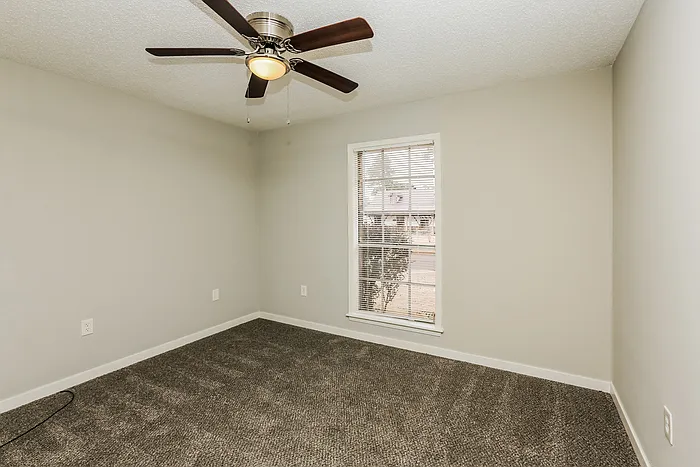 509 Bruin Ave — Photo 9