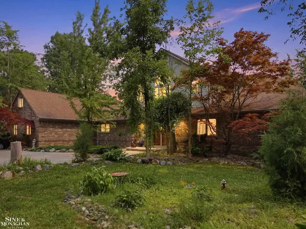 29988 Armada Ridge Rd, Richmond, MI 48062