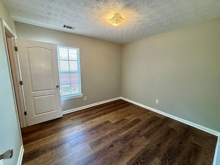 500 Dove Way — Photo 16