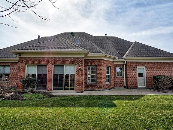 2nd image of 6986 Rosecliff Pl