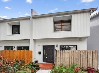 2122 NE 44th Street, Lighthouse Point, FL 33064