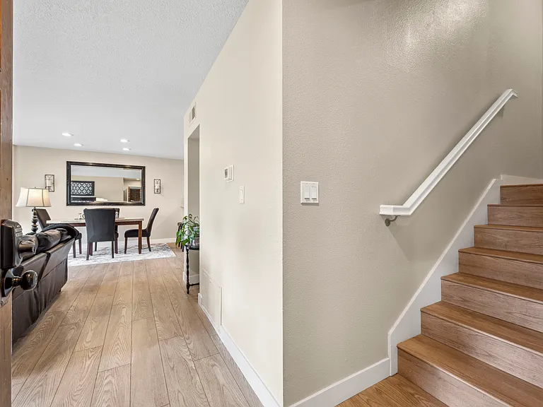 2508 Navarra Dr #402 — Photo 2