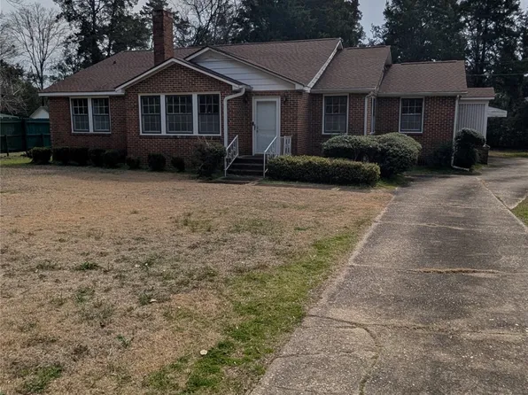 512 Agee Ave, Selma, AL 36701