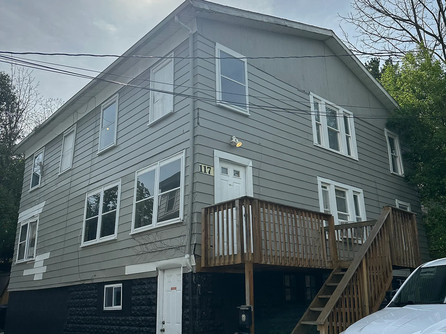 3 bed, 1150 sqft, $1,500 — Photo 2