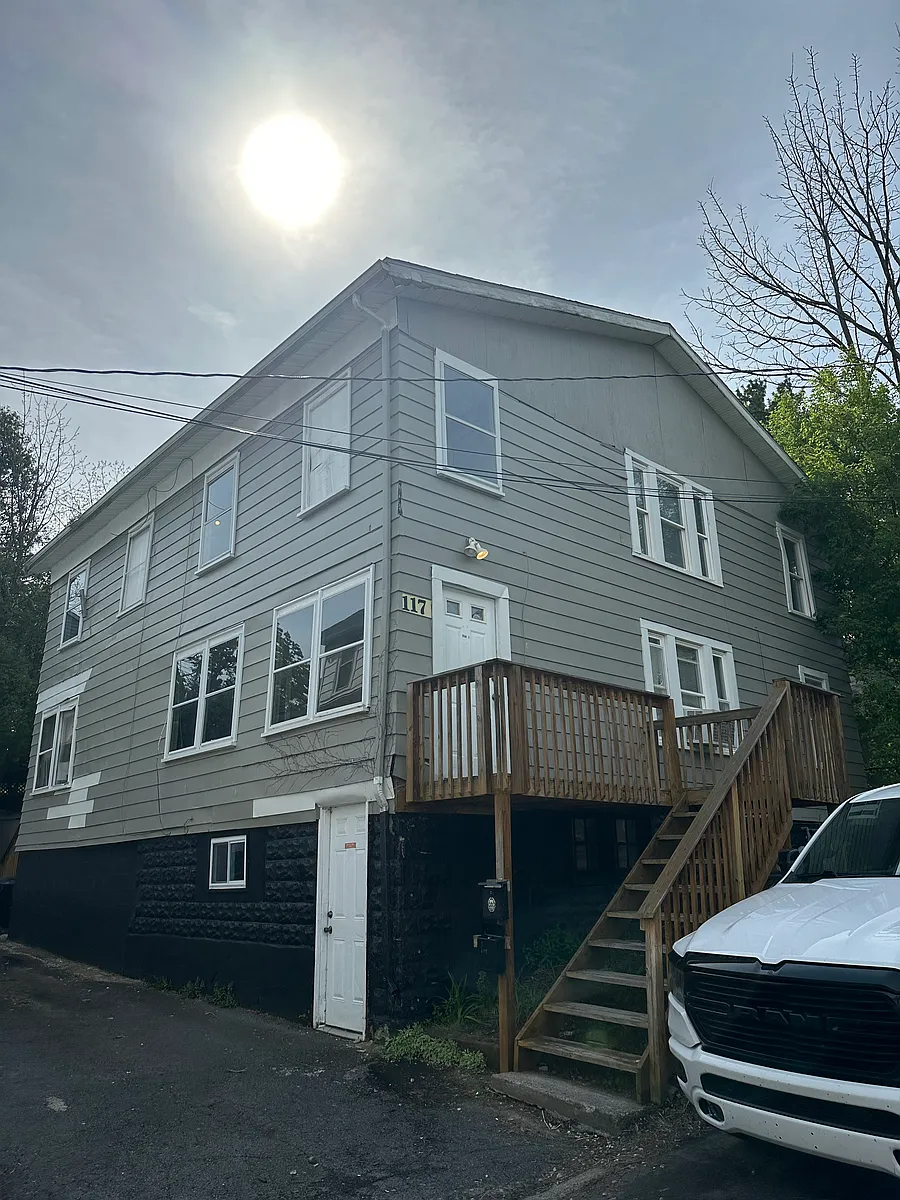 Building Photo - 117 Worth Ave #2