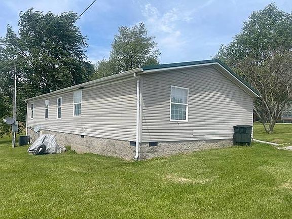4th image of 126 Delaney Ln