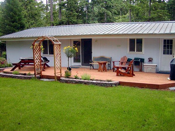 deck in back yard