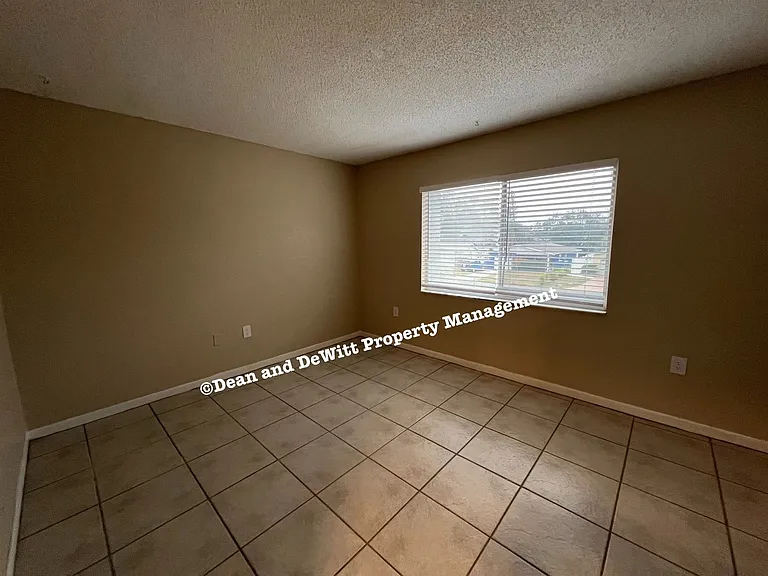 334 48th Ave N #228 — Photo 7