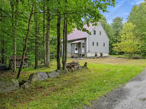 148 Lakeview Estates Road, Pittsburg, NH 03592