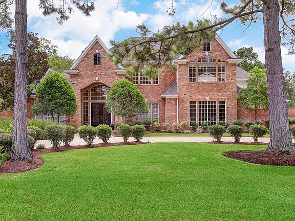 5th image of 1005 Tall Pines Dr