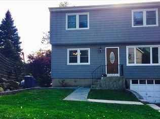 1 Larrimore Rd, Yonkers, NY 10710