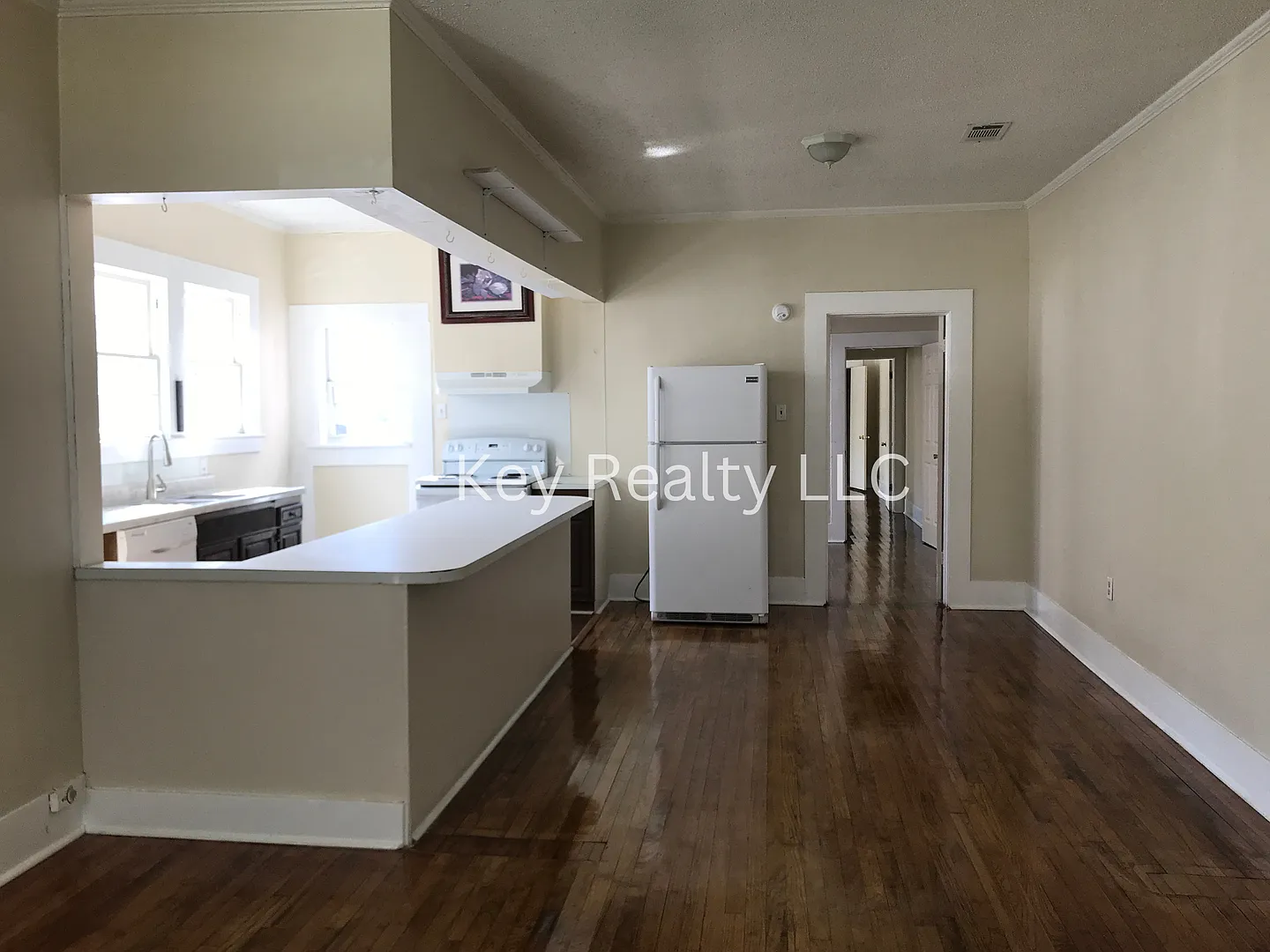 2309 Elliott St - Alexandria — Photo 3