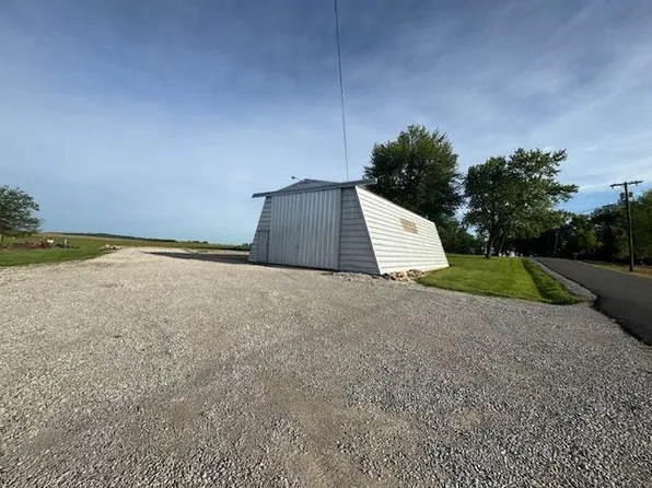 6169 Larue Rd, Henderson, KY 42420