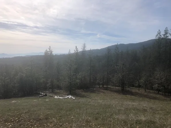 Meadows Rd, White City, OR 97503