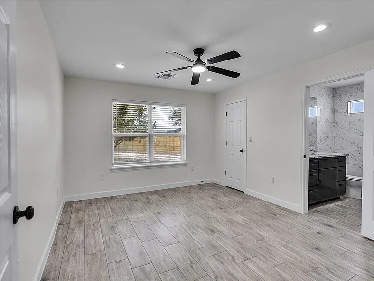 4835 County Road 380 — Photo 7