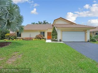 11262 NW 15th St, Coral Springs, FL 33071