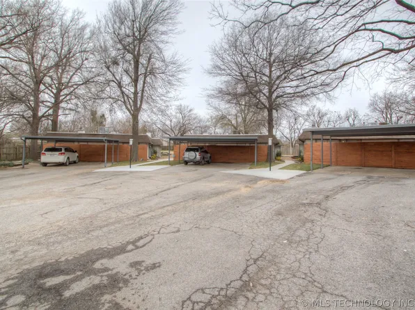 5303 E 32nd Pl, Tulsa, OK 74135