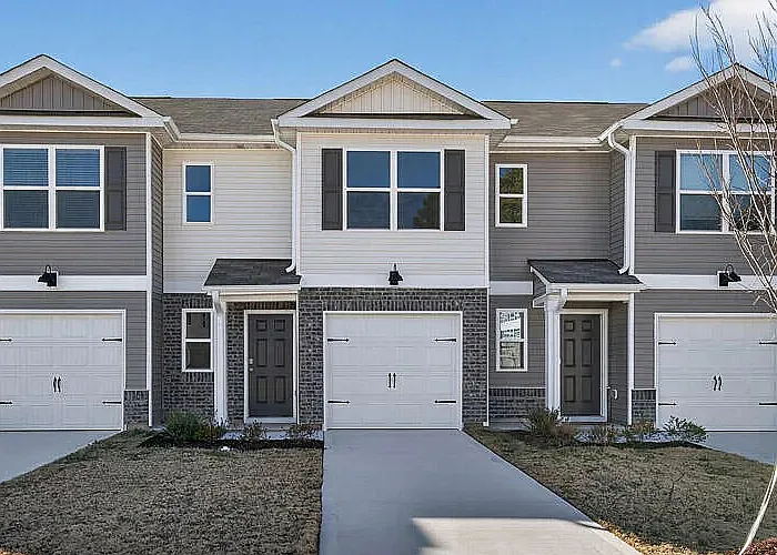 420 Cherry Laurel Dr