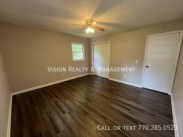 153 Carroll Cir — Photo 32