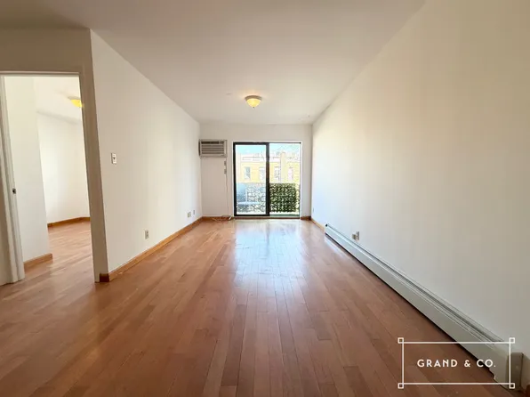 874 Lorimer Street image 1 of 12