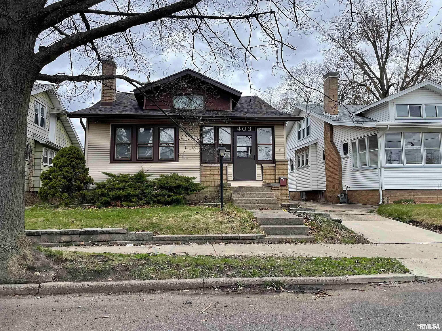 403 E Archer Ave photo 1