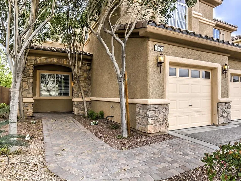 11425 Rock Cove Way — Photo 1