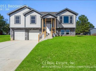 2051 Brookeside Cir, Excelsior Springs, MO 64024