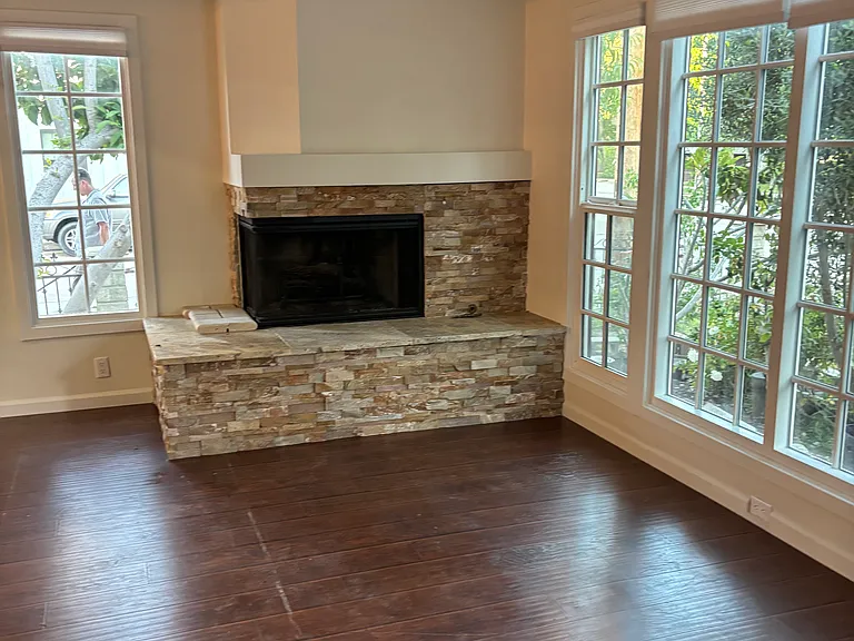 11241 Peach Grove St — Photo 37