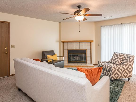 5th image of 2100 Arbor Ln #F436122ce
