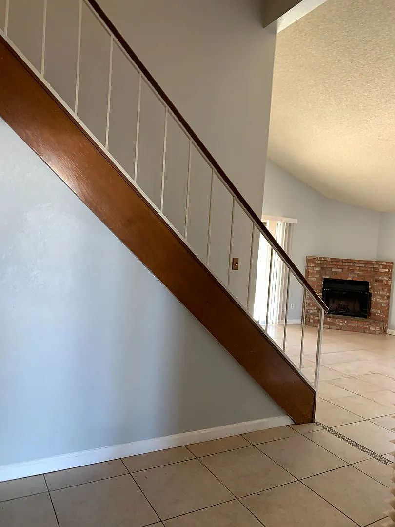 $1995 Rent - Campus Park!! SW 3+2 — Photo 4