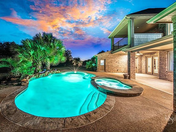 5th image of 5719 Evening Oaks Ln