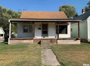 1252 N Ledlie Ave, Springfield, IL 62702