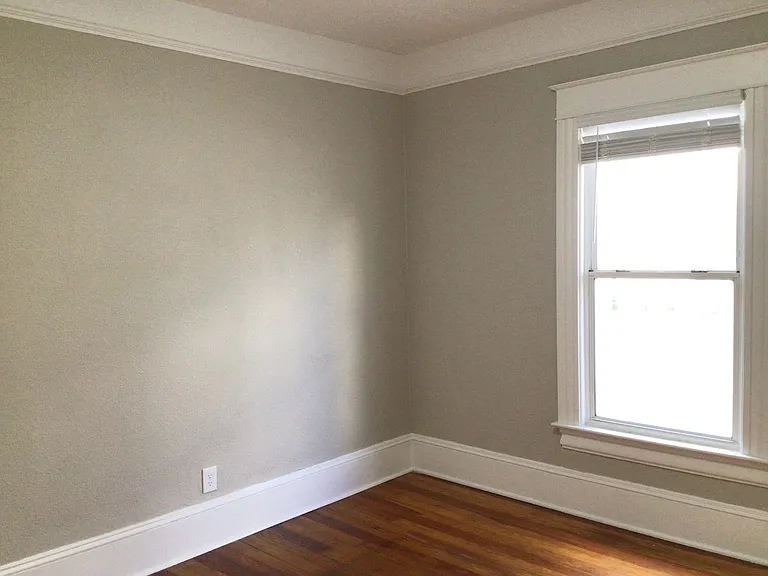 203 S Main St — Photo 15