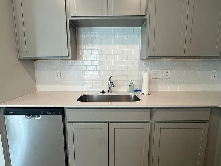 1406 Walker Way — Photo 23