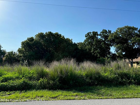 3rd image of 9004 Beach Rd