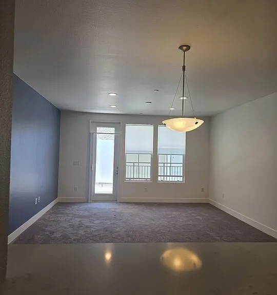 2349 Jefferson St #311 — Photo 15