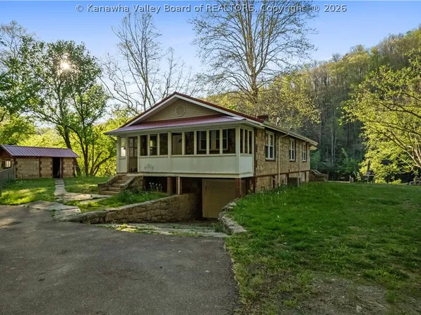 168 Basil Hively Rd, Procious, WV 25164