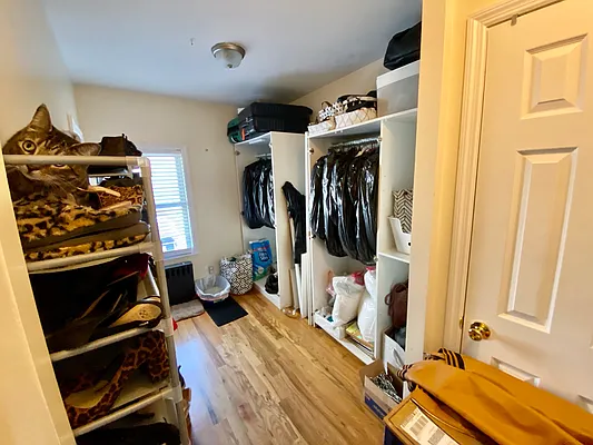 Rented by Highline Residential | media 9