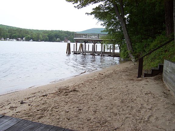 140 Ft WF 80 Ft Beach